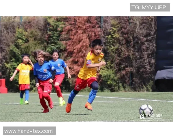 美国国家队与西班牙足球队激战正酣谁将赢得这场精彩对决